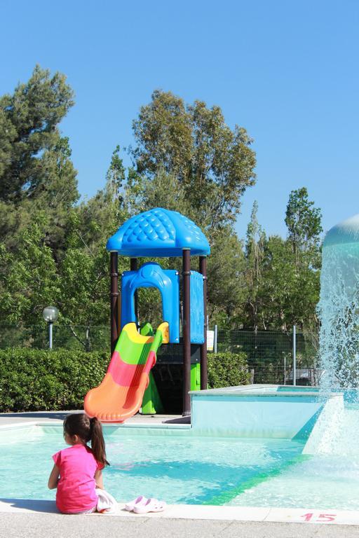 Camping Village Baia del Marinaio Vada Esterno foto