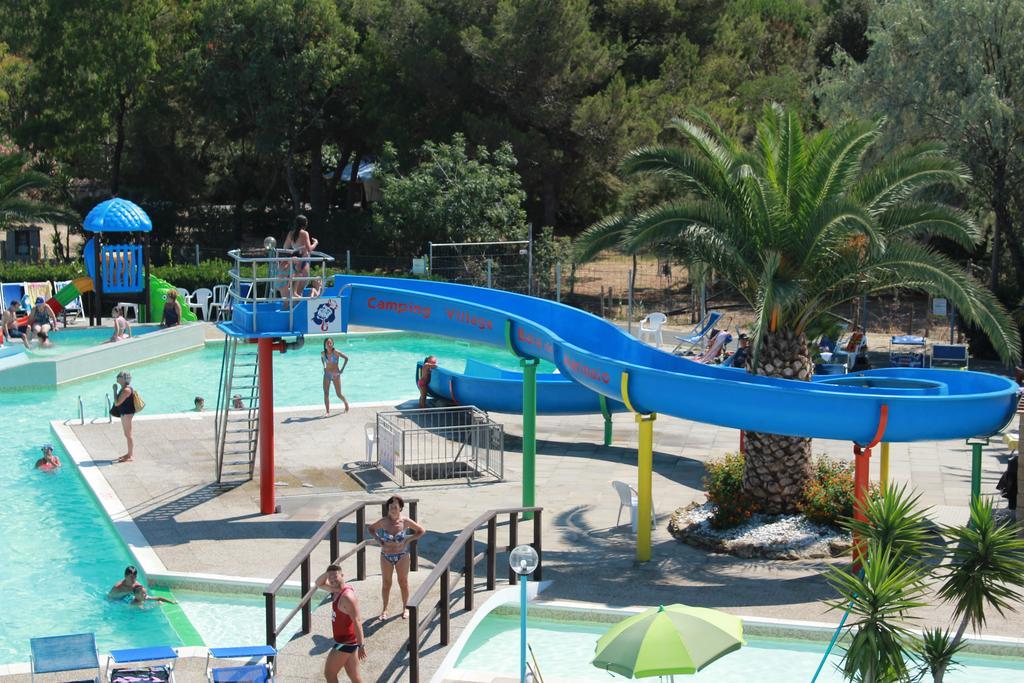 Camping Village Baia del Marinaio Vada Esterno foto